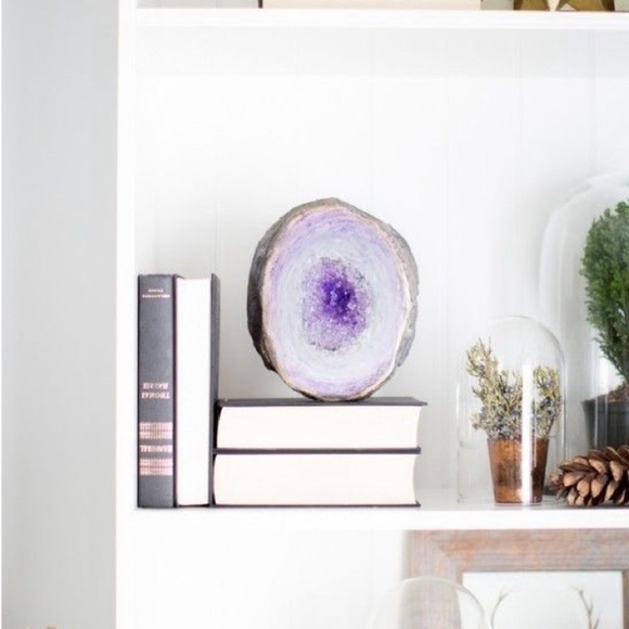 Geode bookend or shelf decor “pink” - Picture 9 of 9